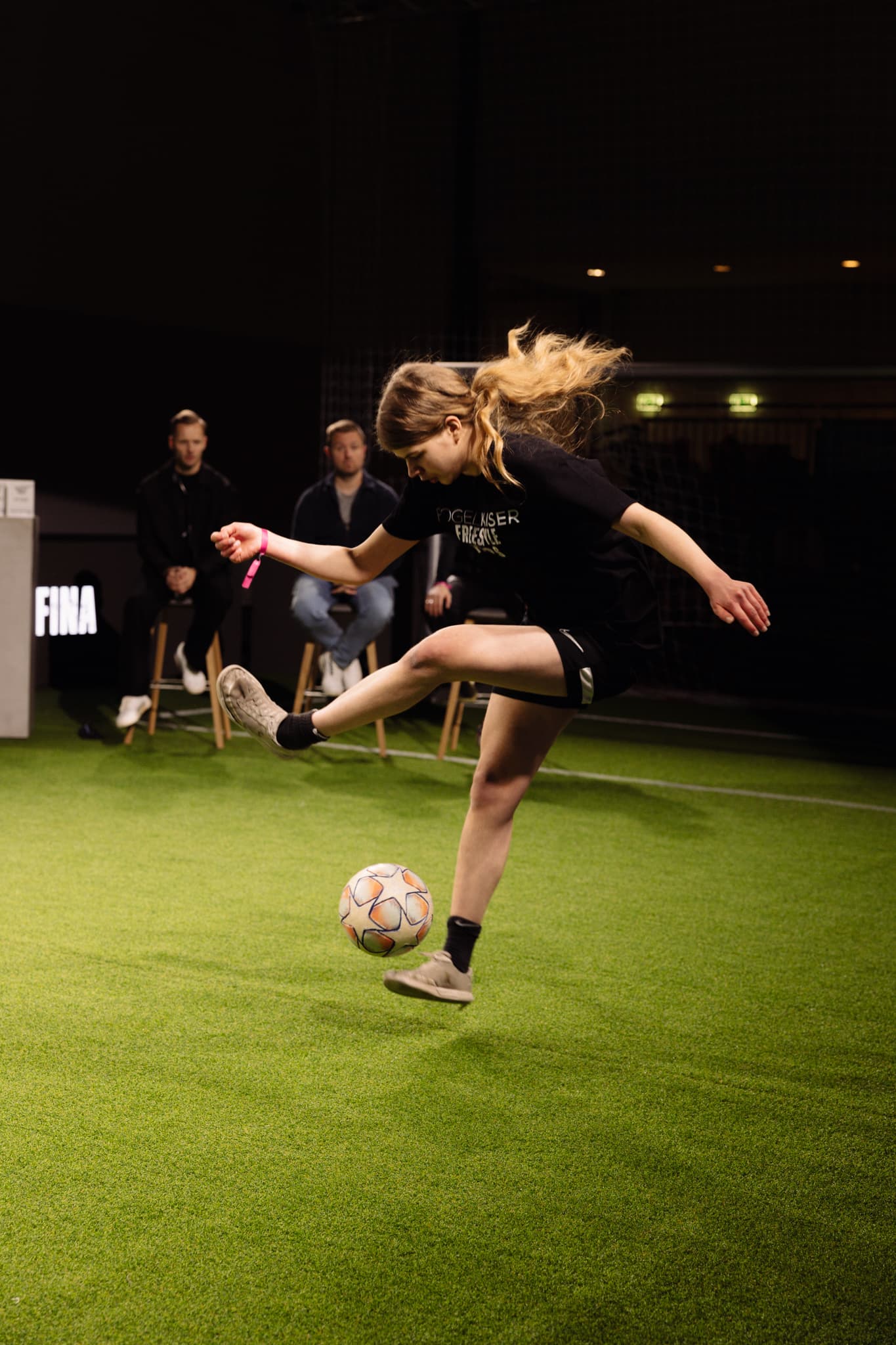 Elin, football freestyler from Hamburg, Germany