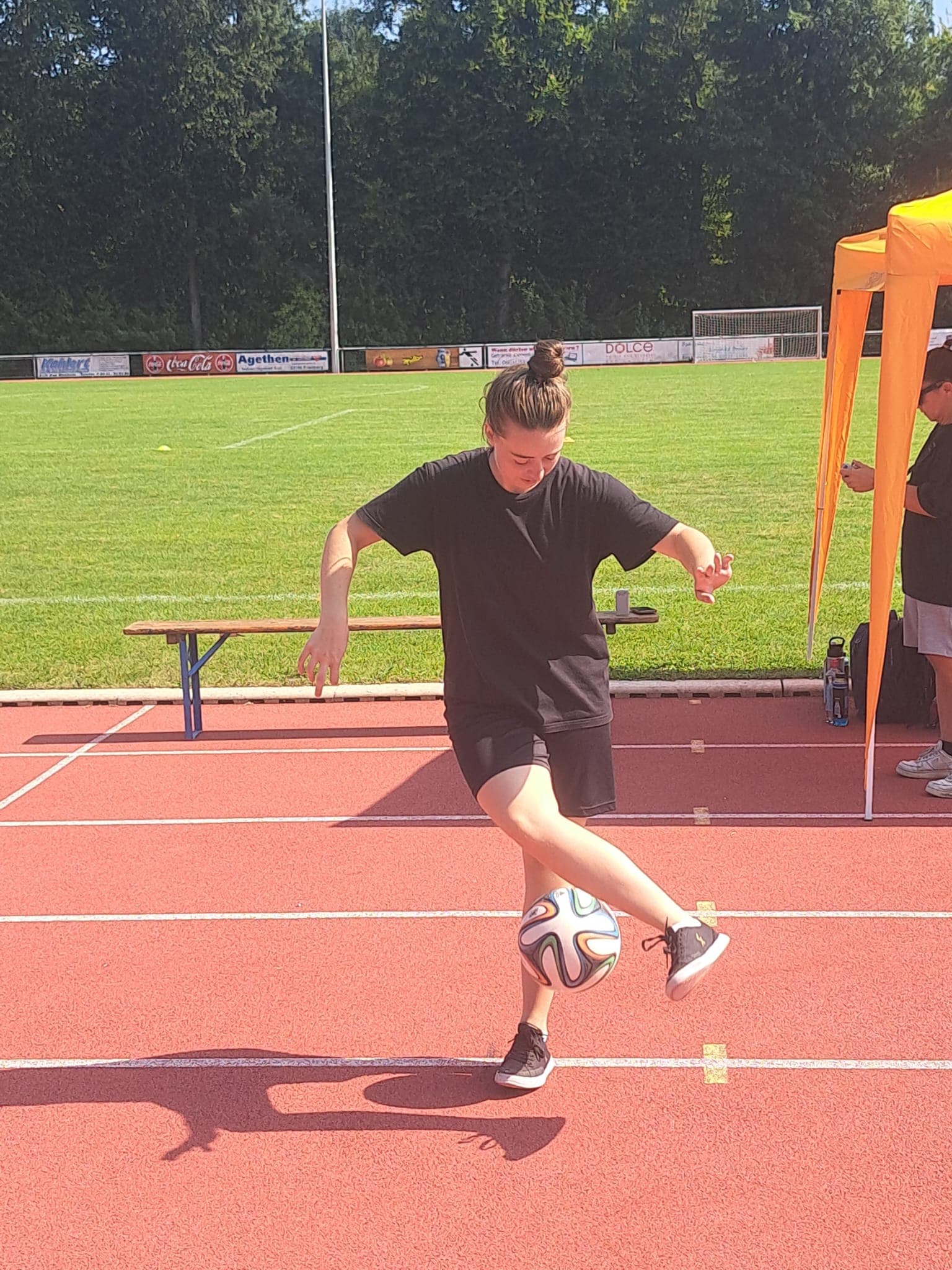 Maja, football freestyler from Marburg, Germany